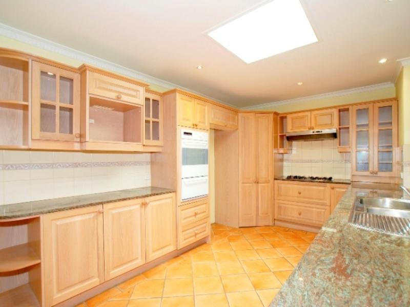 11 Oakbank Court, Wheelers Hill VIC 3150