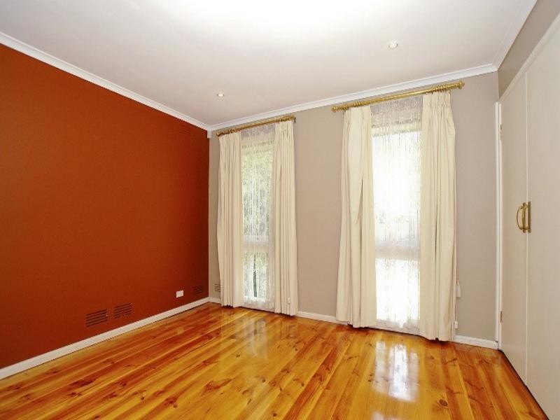 11 Oakbank Court, Wheelers Hill VIC 3150