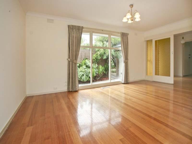 16 Entally Drive, Wheelers Hill VIC 3150