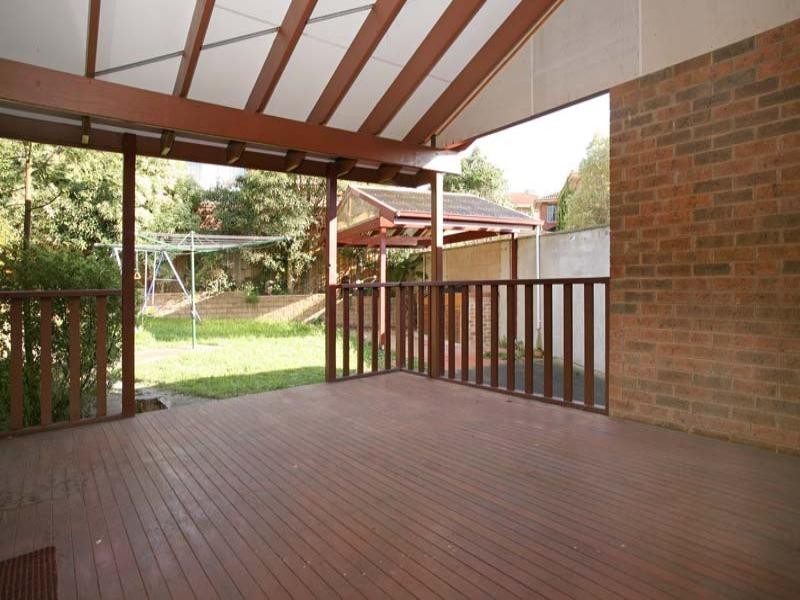 12 Melissa Grove, Vermont South VIC 3133