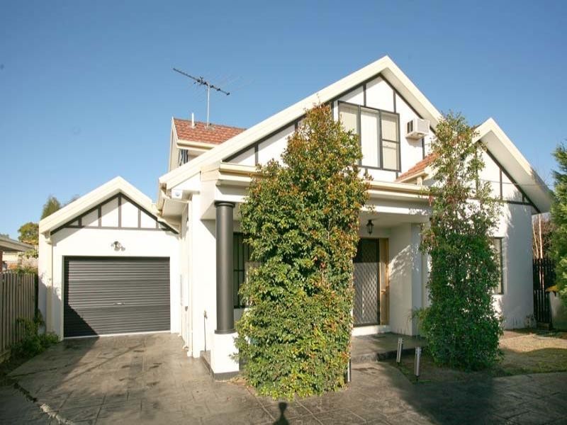 2/28 Leicester Avenue, Glen Waverley VIC 3150
