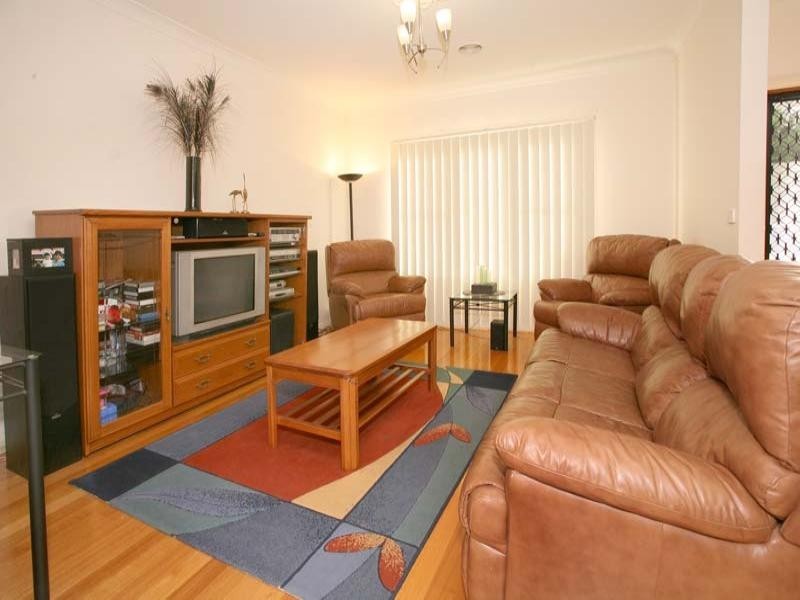 2/28 Leicester Avenue, Glen Waverley VIC 3150