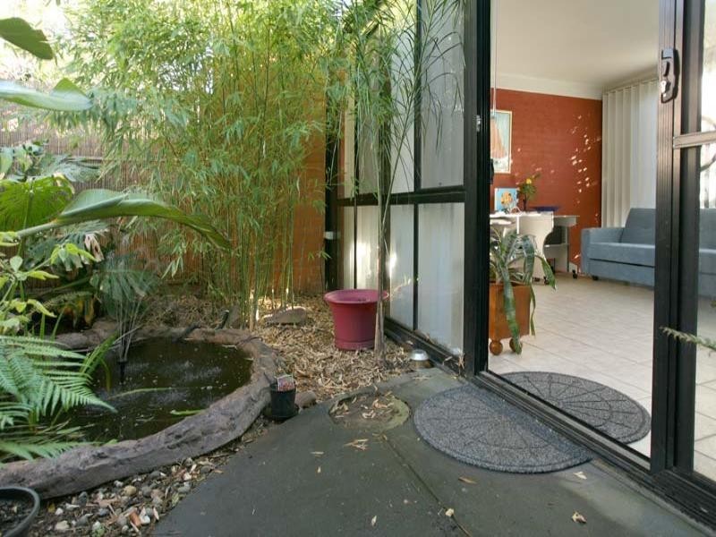 2/28 Leicester Avenue, Glen Waverley VIC 3150