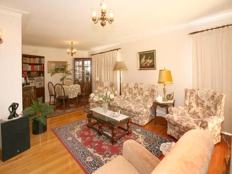 39 Hilton Street, Mount Waverley VIC 3149