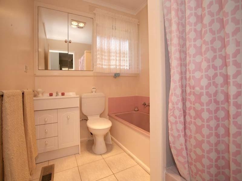 39 Hilton Street, Mount Waverley VIC 3149