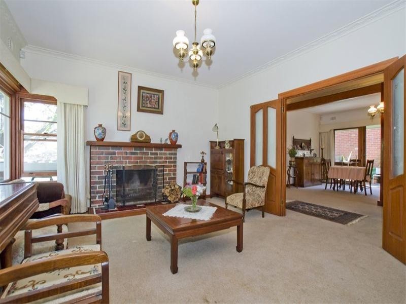 35 Charlotte Street, Glen Waverley VIC 3150