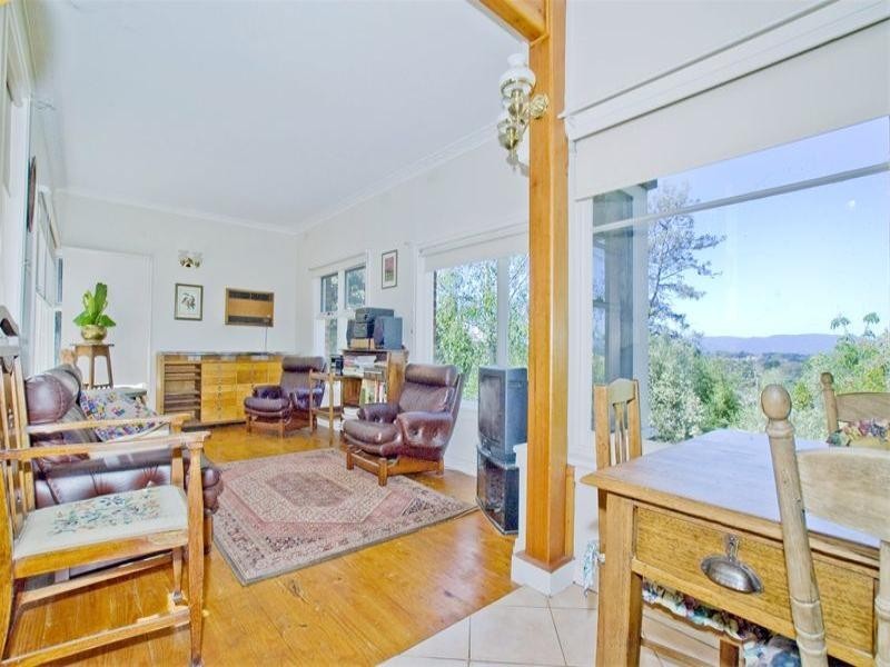 35 Charlotte Street, Glen Waverley VIC 3150