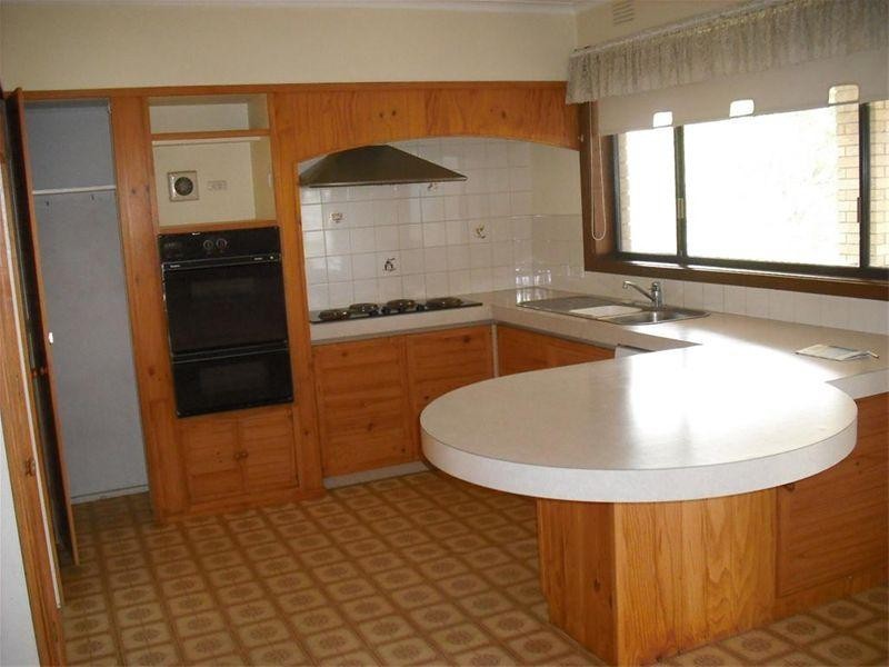 4 View Mount Road, Wheelers Hill VIC 3150