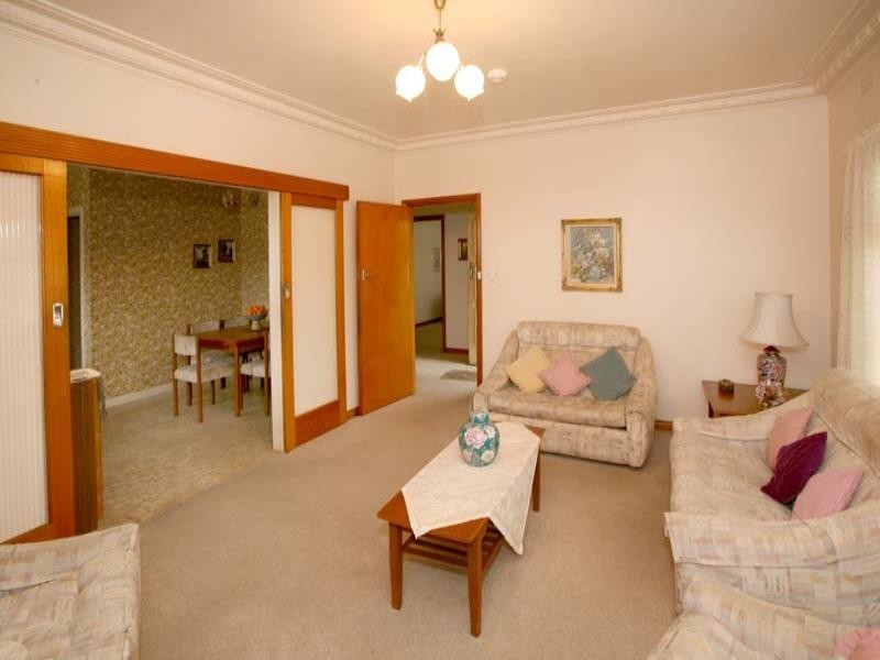 19 Edith Street, Glen Waverley VIC 3150