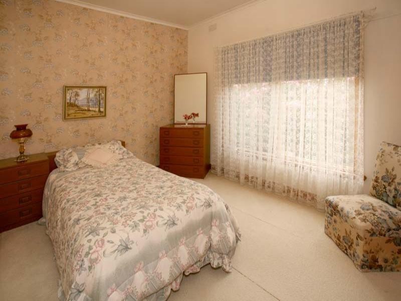 19 Edith Street, Glen Waverley VIC 3150