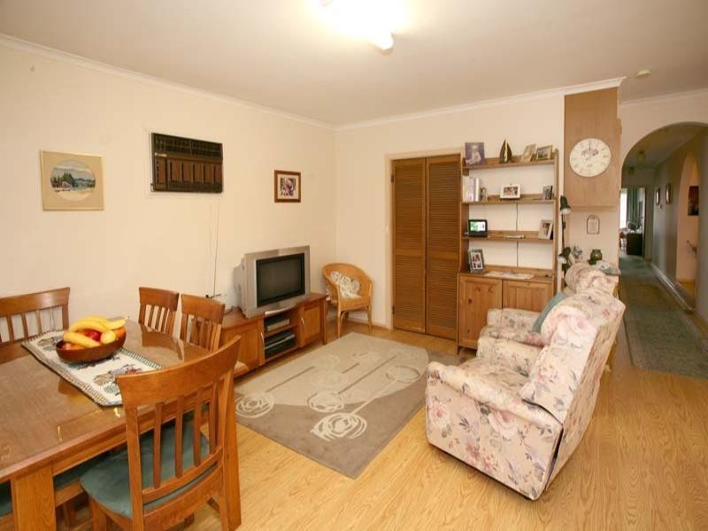 18 Lola Street, Mulgrave VIC 3170