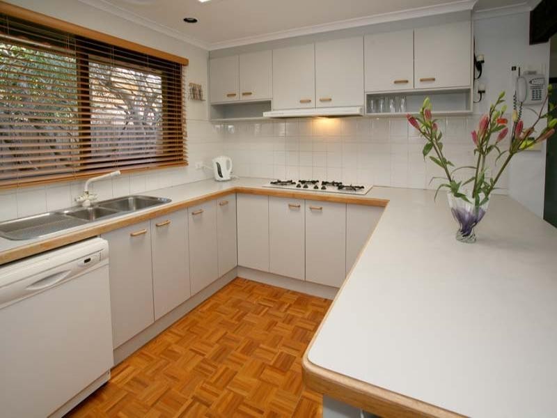 15 Lindau Drive, Vermont South VIC 3133