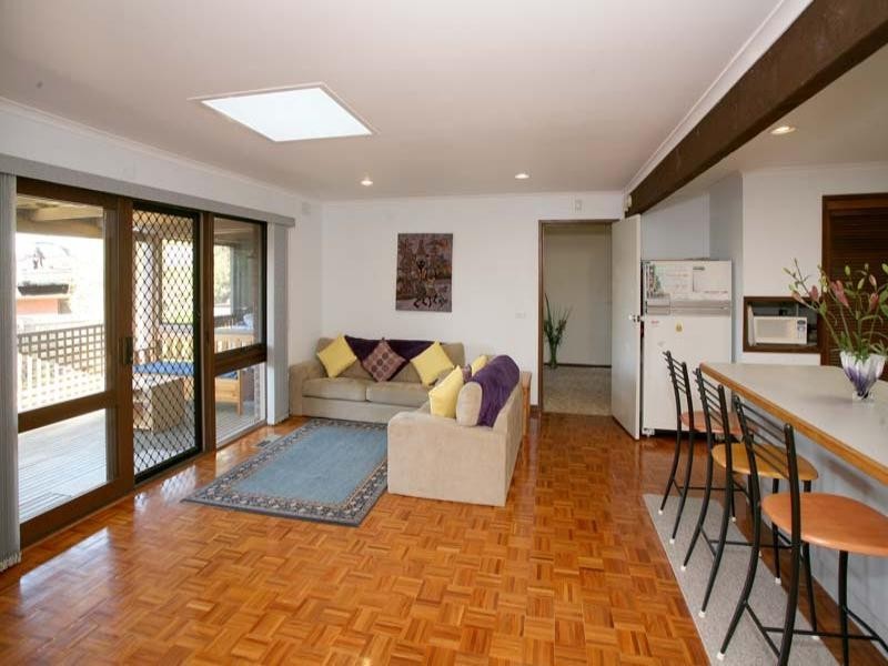 15 Lindau Drive, Vermont South VIC 3133