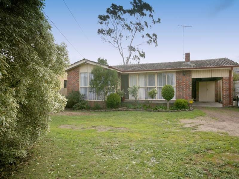 3 Pemberley Drive, Notting Hill VIC 3168