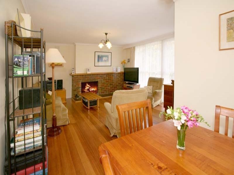 3 Pemberley Drive, Notting Hill VIC 3168