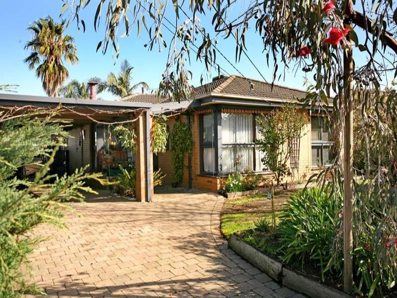 40 Mackellar Avenue, Wheelers Hill VIC 3150