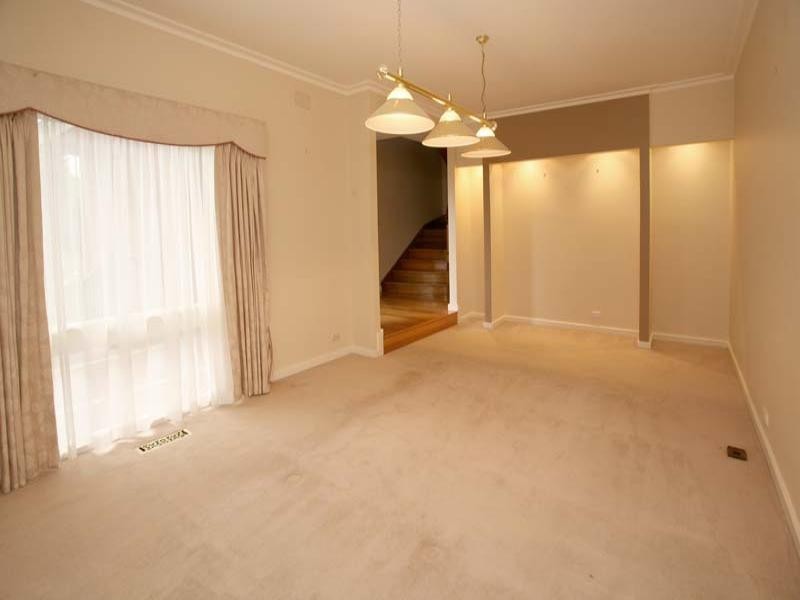 7 Ealing Court, Glen Waverley VIC 3150