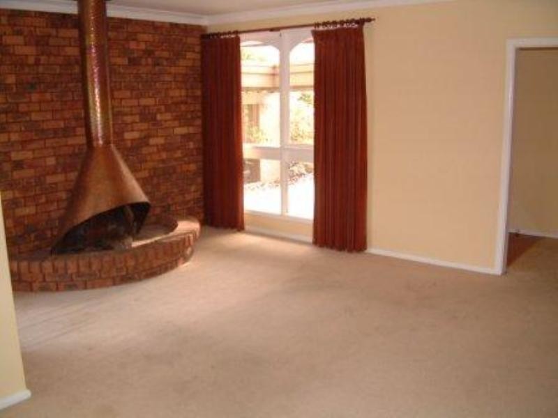 81 Brandon Park Drive, Wheelers Hill VIC 3150