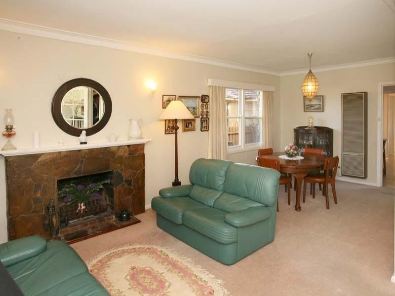 17 Joy Street, Mount Waverley VIC 3149