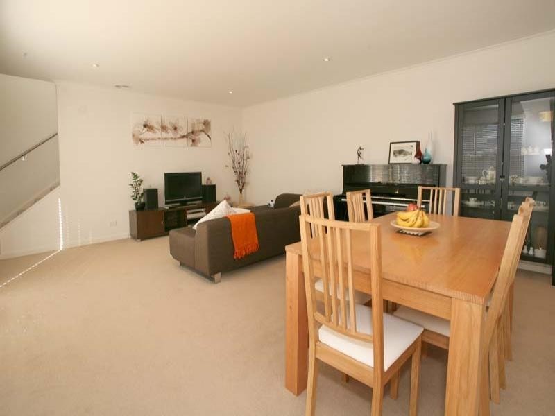 3 Rokeby Place, Mulgrave VIC 3170