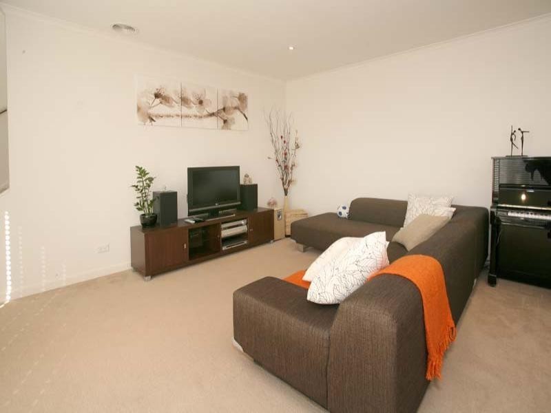 3 Rokeby Place, Mulgrave VIC 3170