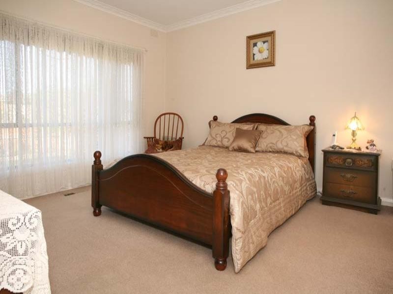 31 Lebanon Crescent, Mulgrave VIC 3170