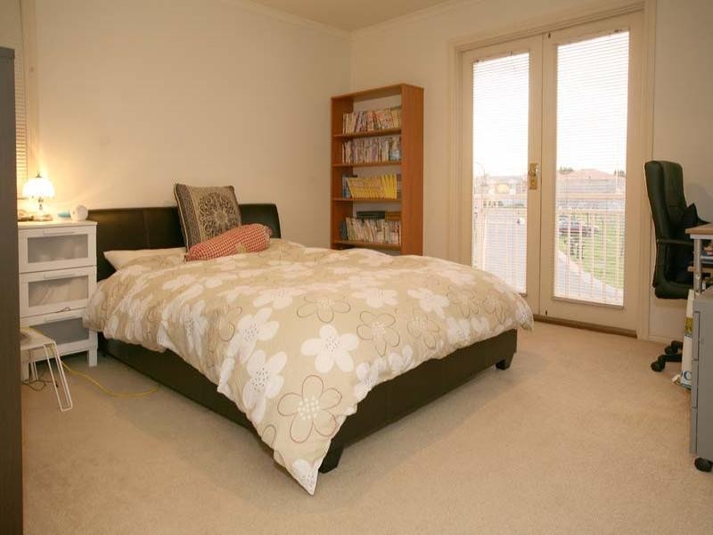 14/1 McKelvie Court, Glen Waverley VIC 3150