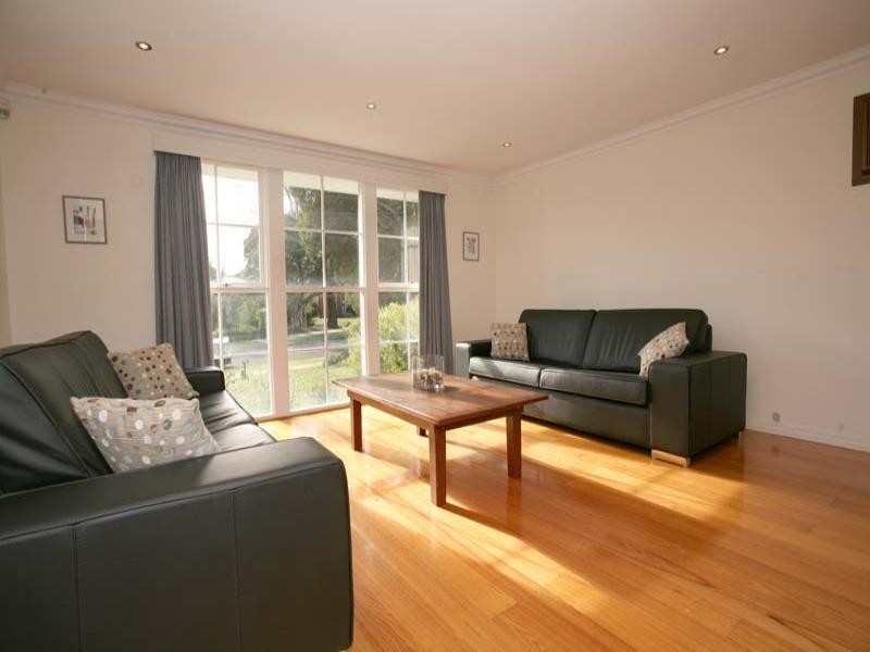 9 Ilora Court, Glen Waverley VIC 3150