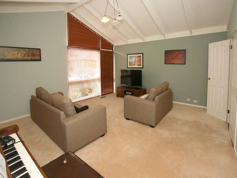 77 Chancellor Drive, Wheelers Hill VIC 3150