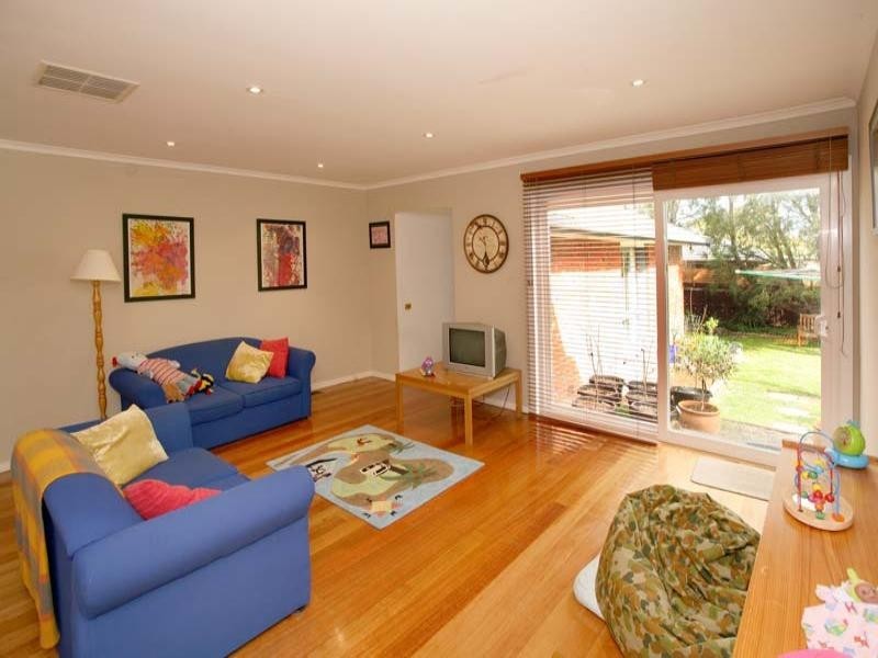 77 Chancellor Drive, Wheelers Hill VIC 3150