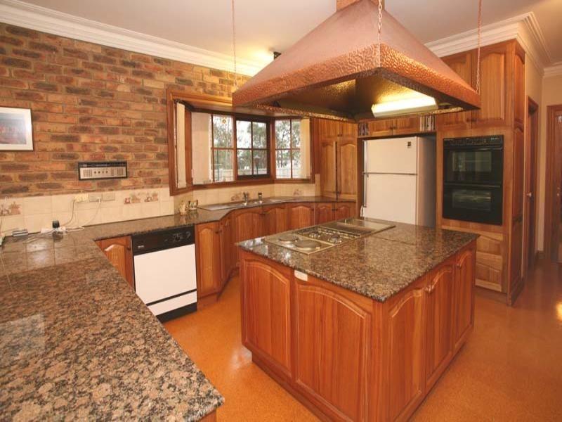 31 Livingstone Road, Vermont South VIC 3133