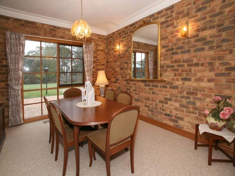 31 Livingstone Road, Vermont South VIC 3133