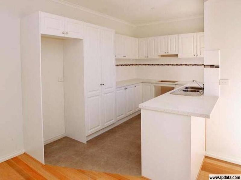 3/2 Dorgan Street, Mount Waverley VIC 3149