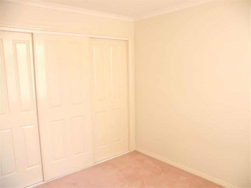 4 Solstice Walk, Glen Waverley VIC 3150