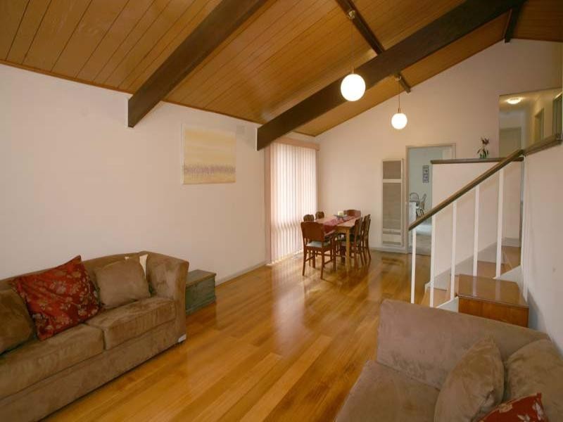 3 Landsborough Avenue, Wheelers Hill VIC 3150