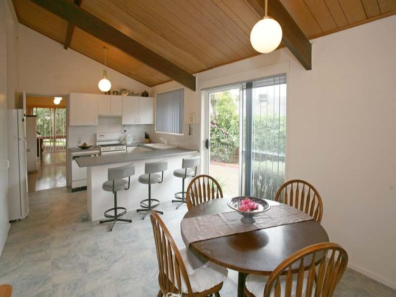 3 Landsborough Avenue, Wheelers Hill VIC 3150