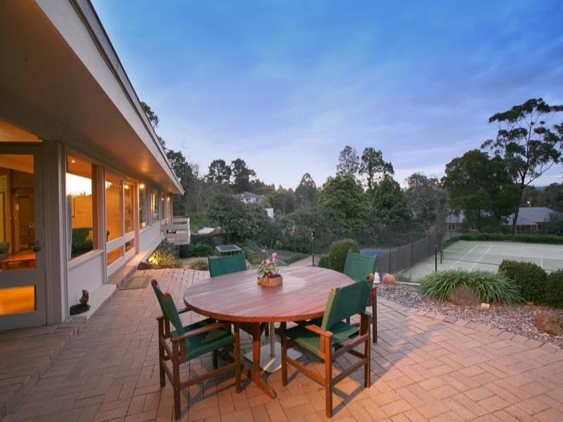 6 Fairview Avenue, Wheelers Hill VIC 3150