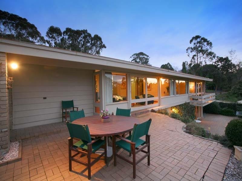 6 Fairview Avenue, Wheelers Hill VIC 3150