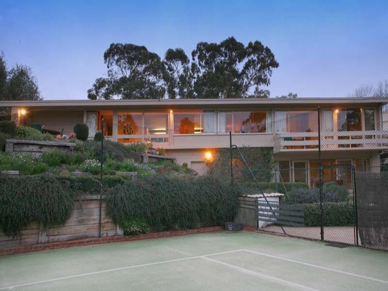 6 Fairview Avenue, Wheelers Hill VIC 3150