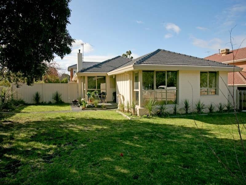 1/32 Myrtle Street, Glen Waverley VIC 3150