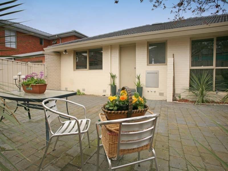 1/32 Myrtle Street, Glen Waverley VIC 3150