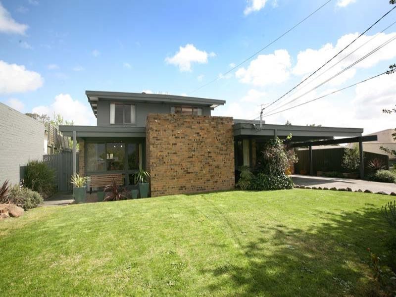 51 Glen Tower Drive, Glen Waverley VIC 3150
