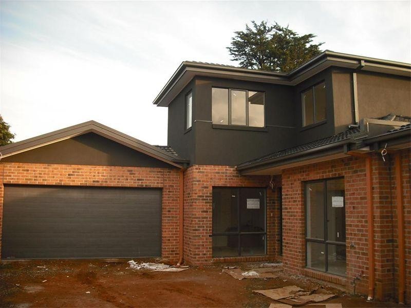 2/20 Wilson Road, Glen Waverley VIC 3150