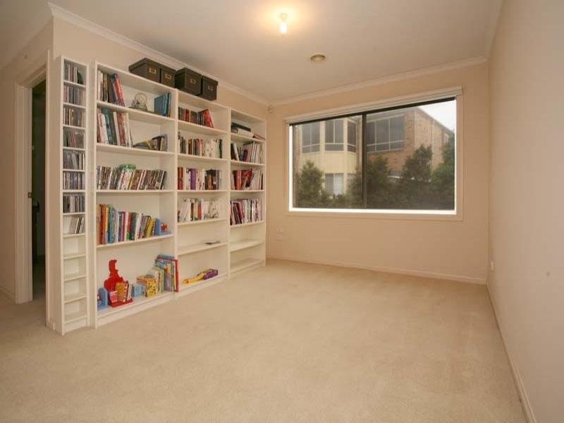 14 Thomas Arnold Avenue, Glen Waverley VIC 3150