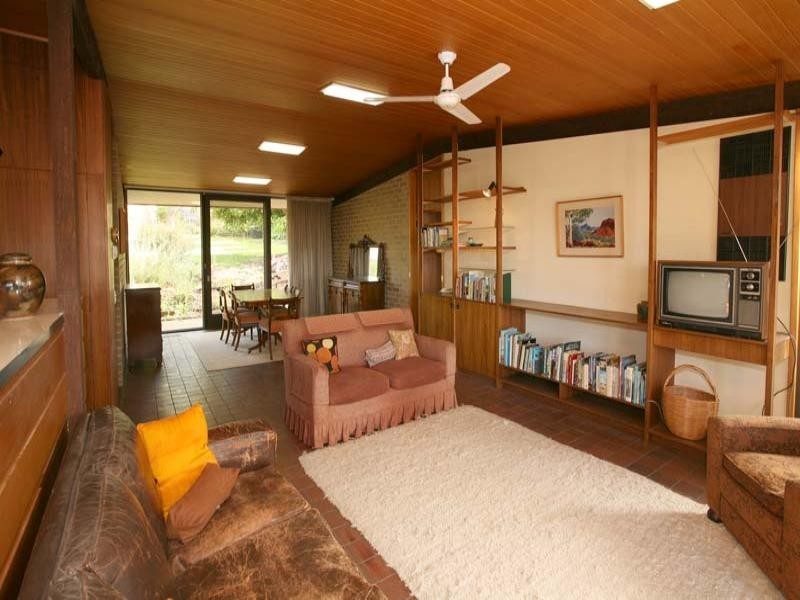 6 Stirling Crescent, Glen Waverley VIC 3150