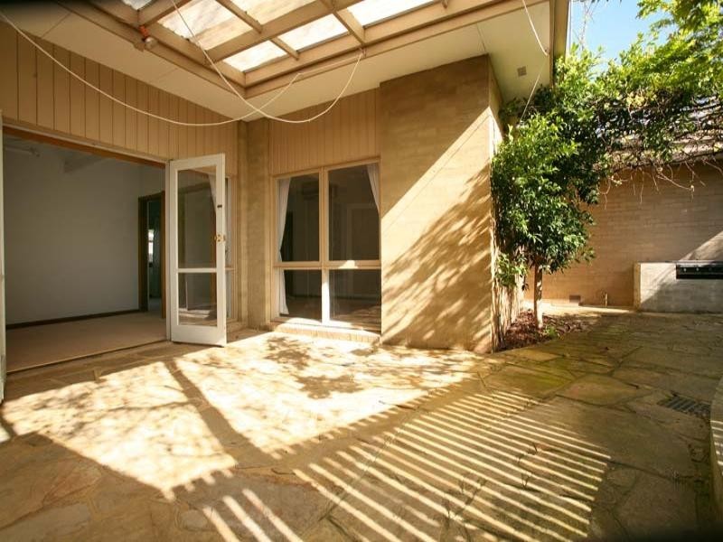 4 Wilfred Court, Glen Waverley VIC 3150