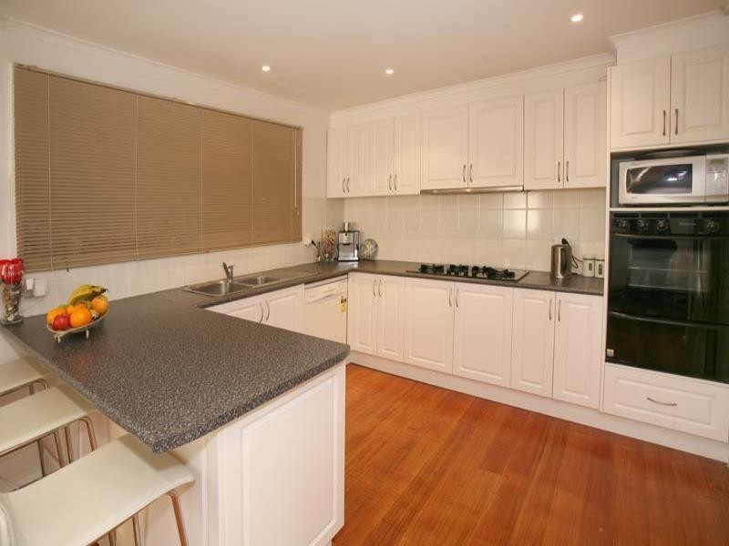 5 Facey Court, Noble Park North VIC 3174