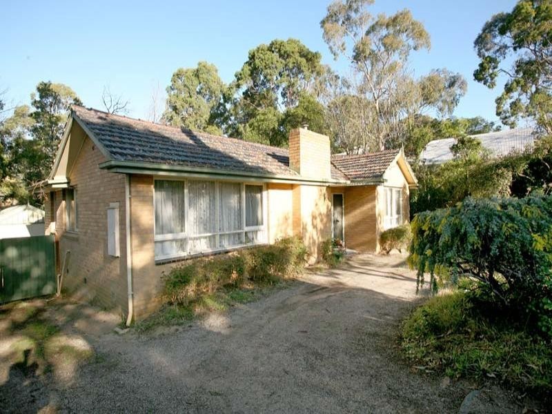 39 Aurisch Avenue, Glen Waverley VIC 3150