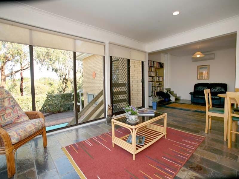 4 Weron Court, Vermont South VIC 3133