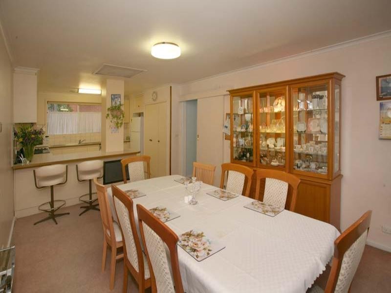 9 Saniky Street, Notting Hill VIC 3168